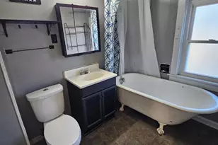 112 W Cotton St, Fond du Lac, WI 54935 - Photo 6