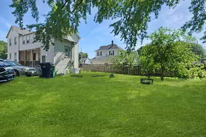 112 W Cotton Street, Fond du Lac, WI 54935 - Photo 8