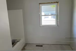 828 School Pl, Green Bay, WI 54303 - Photo 14