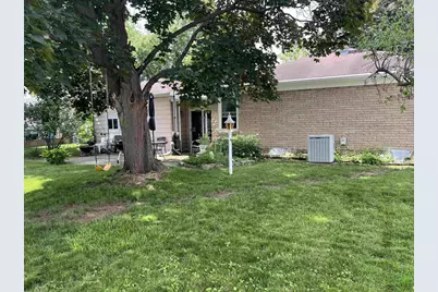 1673 Juniper Drive, Green Bay, WI 54302 - Photo 46