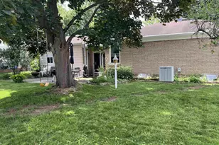 1673 Juniper Dr, Green Bay, WI 54302 - Photo 46