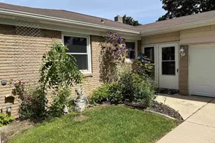 1673 Juniper Dr, Green Bay, WI 54302 - Photo 6