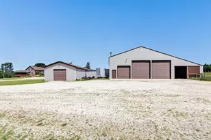17111 Kvitek Rd, Maribel, WI 54227 - Photo 44