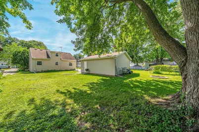 180 Denhardt Avenue, Neenah, WI 54956 - Photo 28