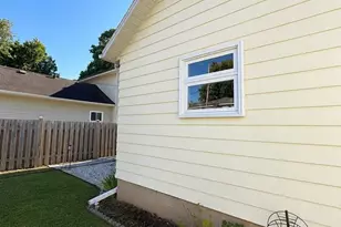 722 Wright St, Oshkosh, WI 54901 - Photo 26