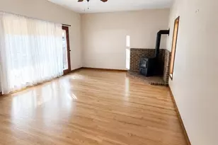 722 Wright St, Oshkosh, WI 54901 - Photo 6