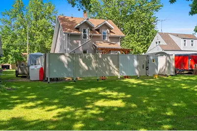111 10th Street, Clintonville, WI 54929 - Photo 10
