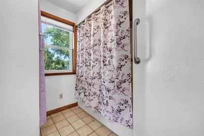 1192 Bond Street, Green Bay, WI 54303 - Photo 12