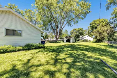 1192 Bond Street, Green Bay, WI 54303 - Photo 14
