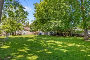 23 W Nevada Ave, Oshkosh, WI 54901 - Photo 8