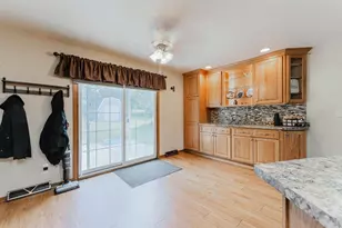 W685 Meadow Dr, Green Lake, WI 54941 - Photo 12