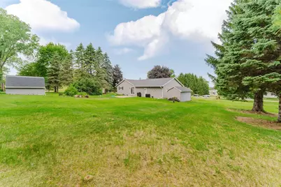 W685 Meadow Drive, Green Lake, WI 54941 - Photo 4