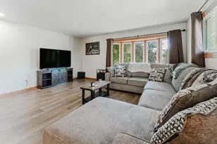 W685 Meadow Dr, Green Lake, WI 54941 - Photo 16