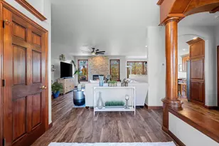 2187 Palmer Dr, Green Bay, WI 54311 - Photo 6