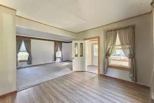 110 S Swetting St, Berlin, WI 54923 - Photo 4