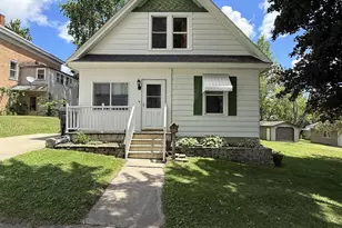 110 S Swetting St, Berlin, WI 54923 - Photo 68