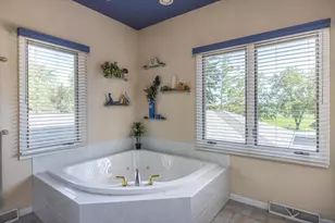5457 Nickels Dr, Oshkosh, WI 54904 - Photo 34