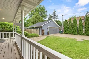107 W Sumner St, Weyauwega, WI 54983 - Photo 54