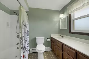 3241 Bitters Ct, Green Bay, WI 54301 - Photo 12