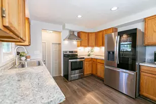 2514 N Owaissa St, Appleton, WI 54911 - Photo 10