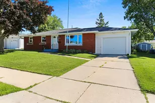 1531 9th St, Green Bay, WI 54304 - Photo 36