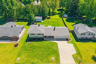 3464 Golf Dr, Green Bay, WI 54311 - Photo 48