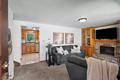 3464 Golf Drive, Green Bay, WI 54311 - Photo 8