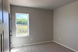 969 Enclave Ct, De Pere, WI 54115 - Photo 8