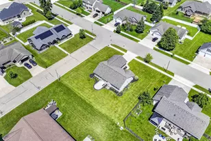 1579 Lone Oak Dr, Neenah, WI 54956 - Photo 46
