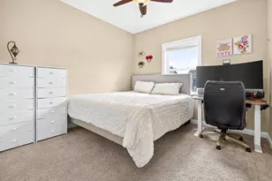 1579 Lone Oak Dr, Neenah, WI 54956 - Photo 26