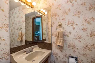 6054 N Rosewood Dr, Appleton, WI 54913 - Photo 10