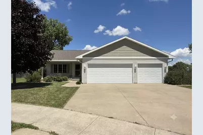 737 Konnor Court, Omro, WI 54963 - Photo 1