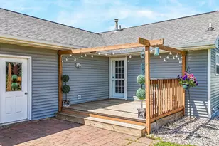 2209 High Meadows Ln, Neenah, WI 54956 - Photo 38