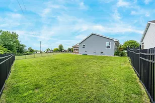 2209 High Meadows Ln, Neenah, WI 54956 - Photo 42