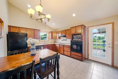 2209 High Meadows Lane, Neenah, WI 54956 - Photo 20