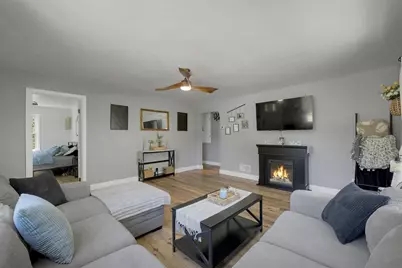 1016 S 7th Street, De Pere, WI 54115 - Photo 8