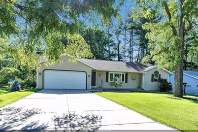 2035 S Point Road, Green Bay, WI 54313 - Photo 1