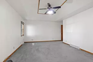 702 Carol Ln, Pulaski, WI 54162 - Photo 40