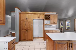 702 Carol Ln, Pulaski, WI 54162 - Photo 20