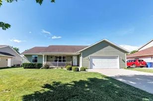 1341 Hannah St, Green Bay, WI 54303 - Photo 2