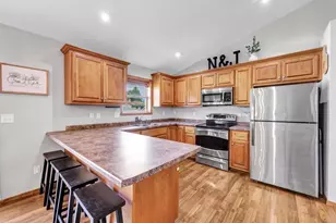 1341 Hannah St, Green Bay, WI 54303 - Photo 10