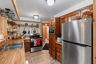 169 W 25th Ave, Oshkosh, WI 54902 - Photo 24