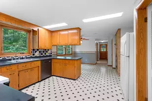 535 Avon Ct, Green Bay, WI 54302 - Photo 18