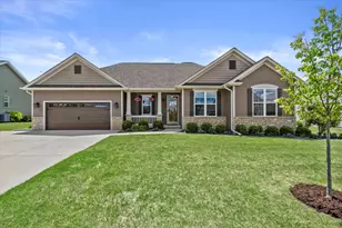 335 Deer Meadow Dr, Fredonia, WI 53021 - Photo 1