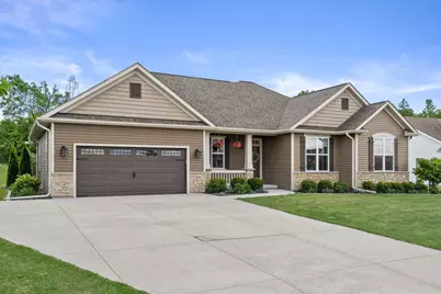 335 Deer Meadow Drive, Fredonia, WI 53021 - Photo 2