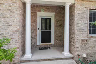 421 E Sheffield Ln, Appleton, WI 54913 - Photo 2