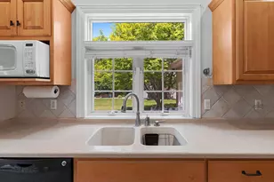 421 E Sheffield Ln, Appleton, WI 54913 - Photo 14