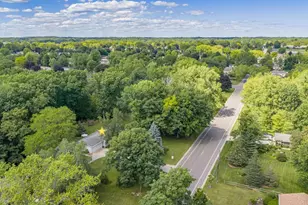 2734 Pioneer Dr, Green Bay, WI 54313 - Photo 60