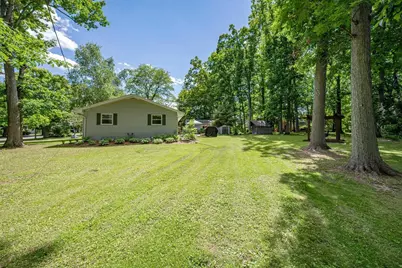 2734 Pioneer Drive, Green Bay, WI 54313 - Photo 22