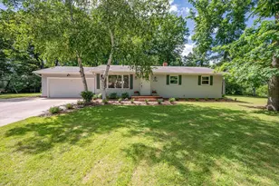 2734 Pioneer Dr, Green Bay, WI 54313 - Photo 24